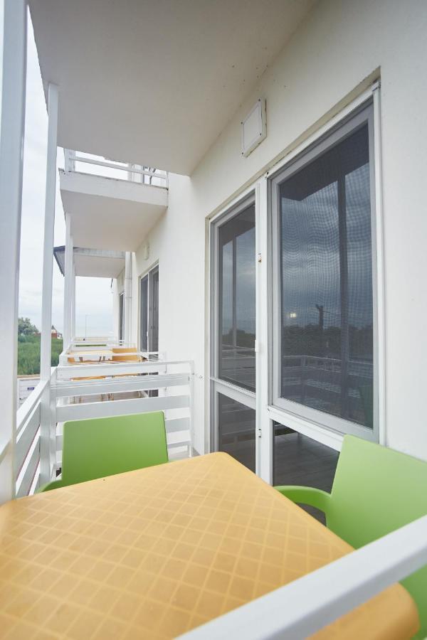Family Hotel Happy Inn Satoka Exterior foto