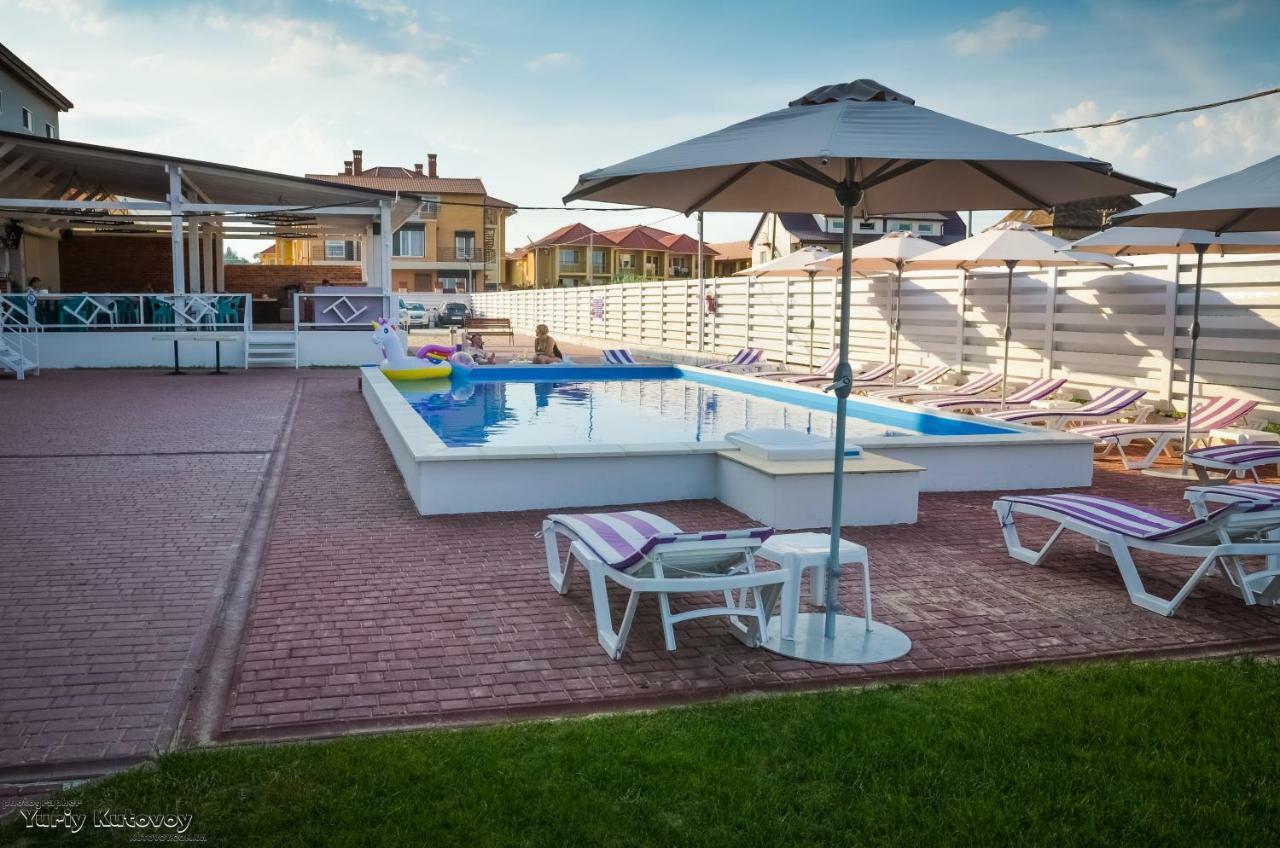 Family Hotel Happy Inn Satoka Exterior foto